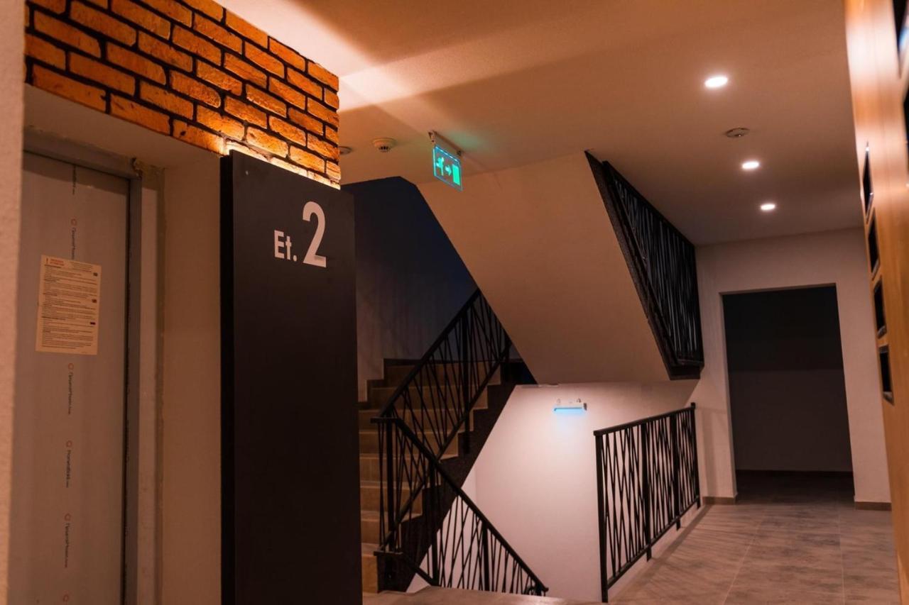 Central Residence Baia Mare Bagian luar foto