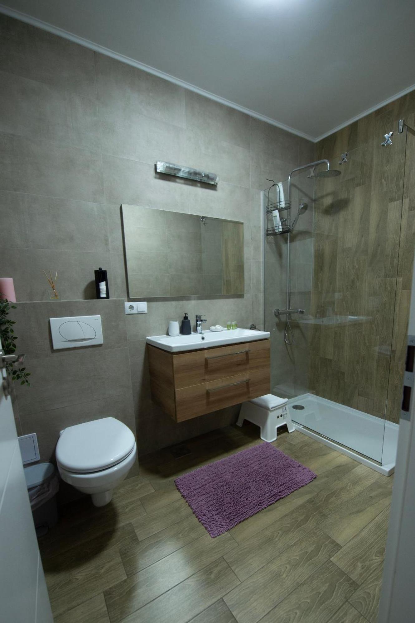 Central Residence Baia Mare Bagian luar foto