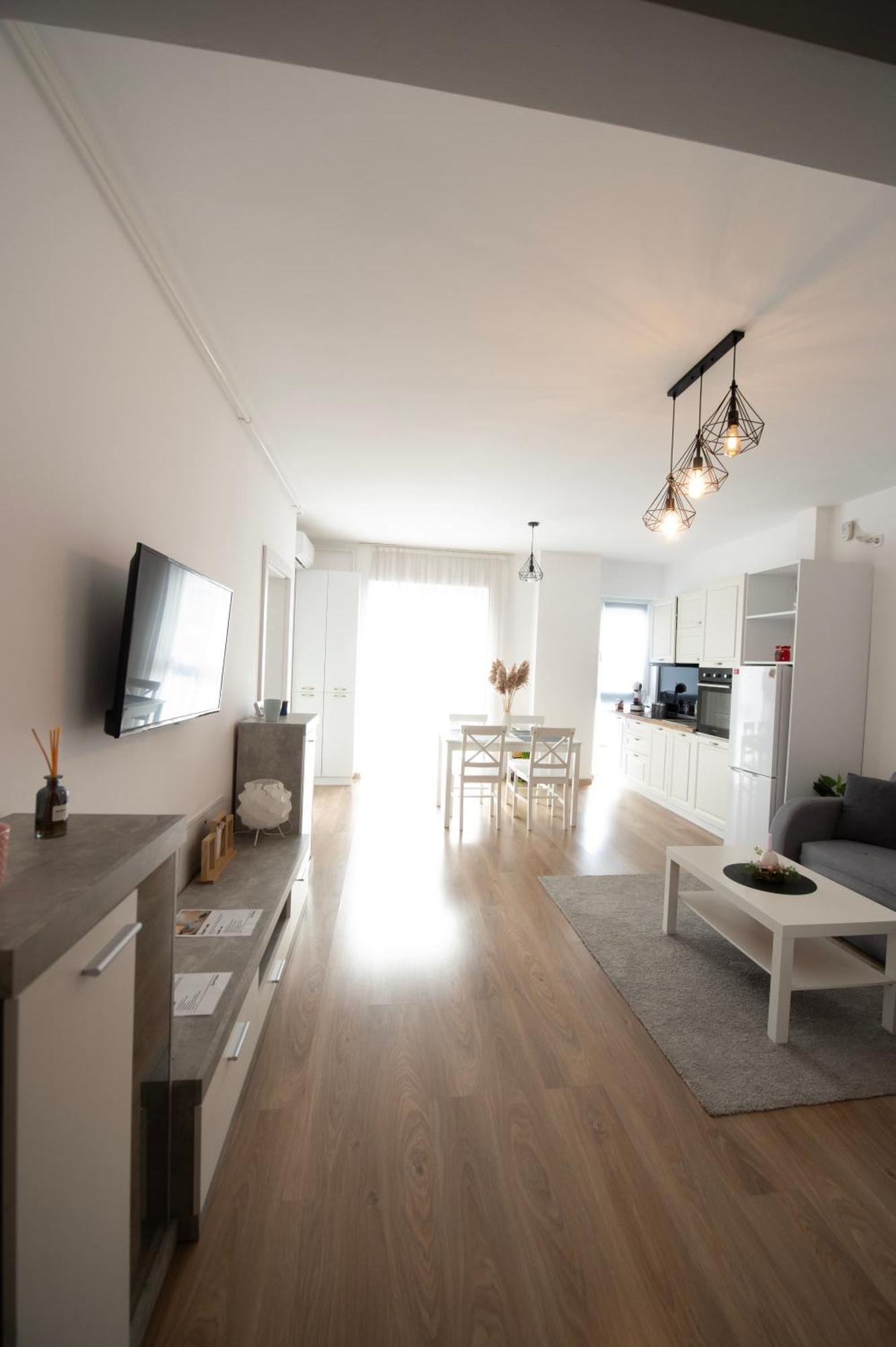 Central Residence Baia Mare Bagian luar foto
